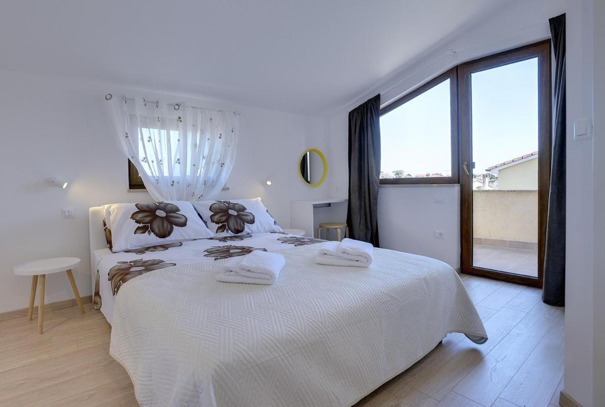 Apartments Buic Vinkuran Exterior photo