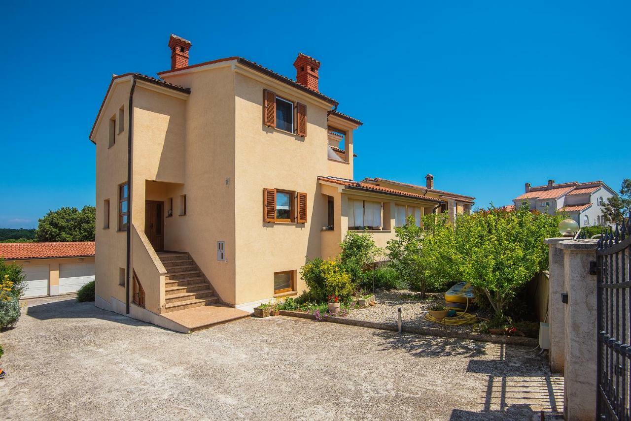 Apartments Buic Vinkuran Exterior photo